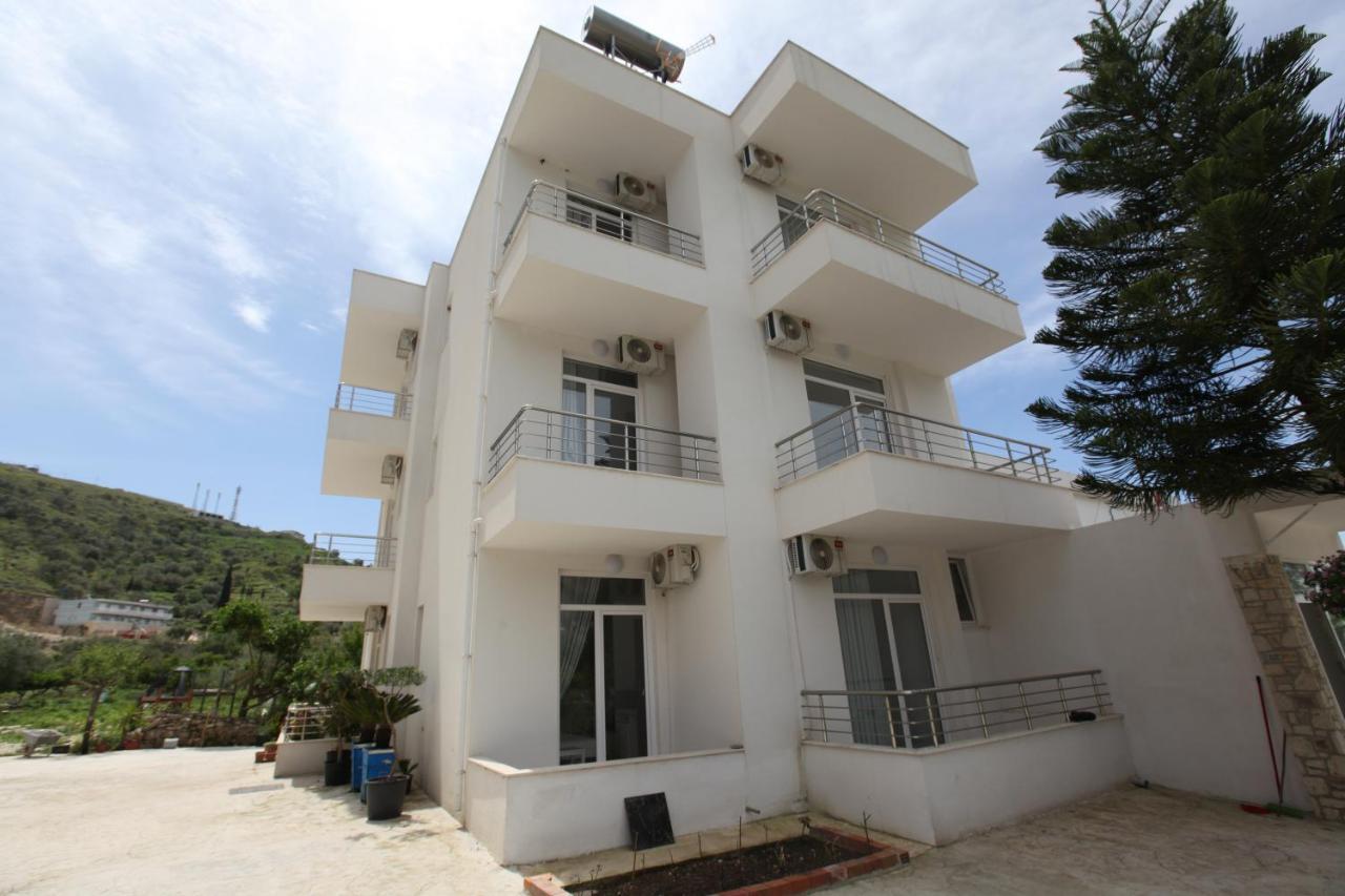 The Sunny Side Apartment Himare Ngoại thất bức ảnh