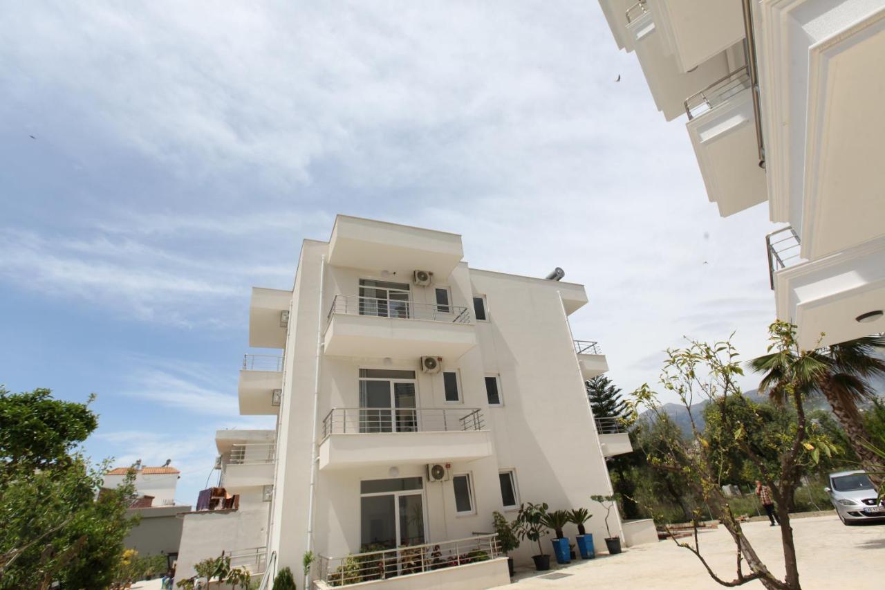 The Sunny Side Apartment Himare Ngoại thất bức ảnh