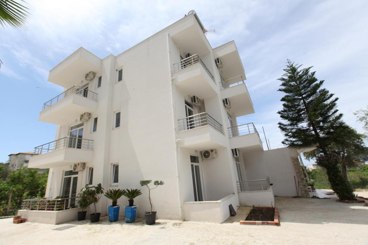 The Sunny Side Apartment Himare Ngoại thất bức ảnh