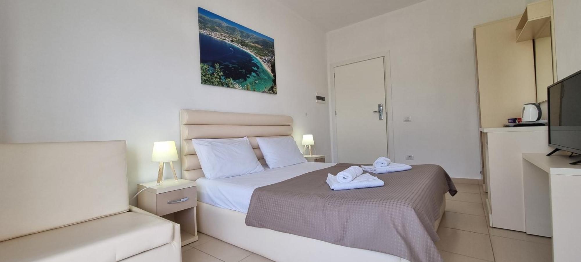 The Sunny Side Apartment Himare Ngoại thất bức ảnh